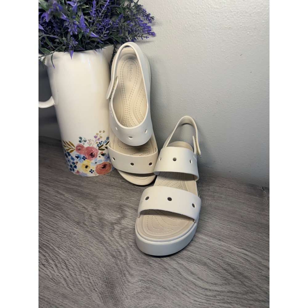 Crocs Brooklyn Low Wedge Sandals Stucco White LiteRide Platform Strappy Womens 8